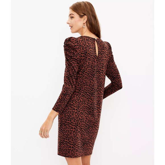 NWT Womens Size Medium Ann Taylor LOFT Leopard Print Ruched Sleeve Dress NEW - Picture 3 of 3